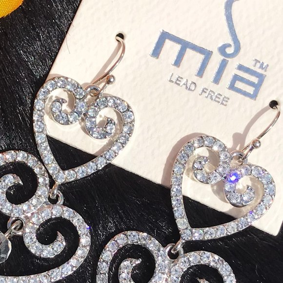 Boho Earrings Rhinestone Chandelier Heart Dangles - Picture 2 of 5